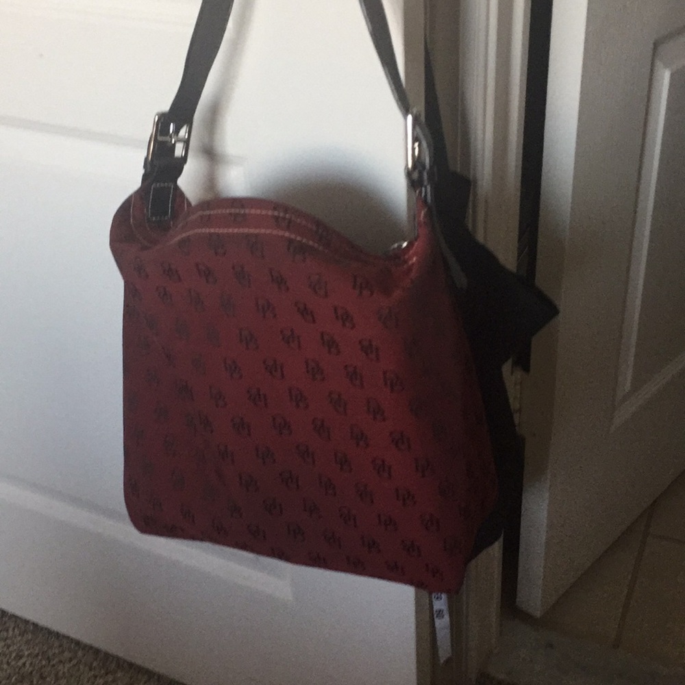 Bag - Picture 2 of 5